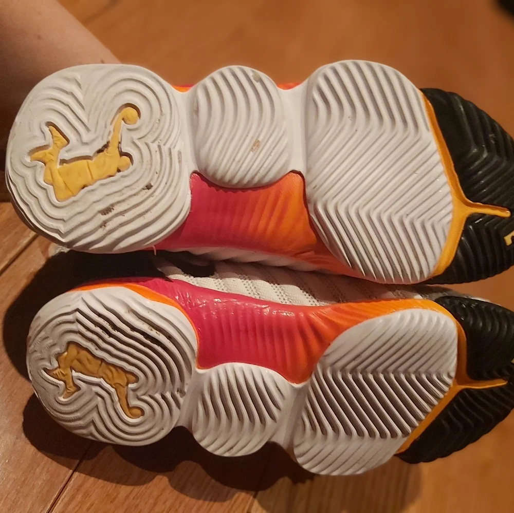 Nike toddler boys sneakers - Picture 4 of 8